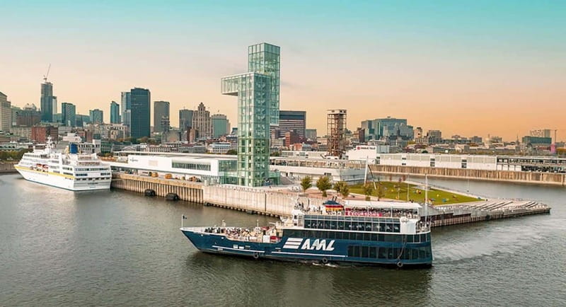 Montréal: 3 or 5-Course Dinner Cruise with DJ & Dancing - Île Sainte-Hélène, La Ronde, and the Biosphere