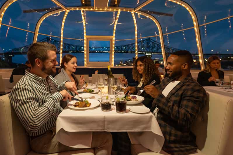 Montreal: Bateau-Mouche Cruise with A La Carte Dinner Option - Arriving at Quai Jacques-Cartier in Old Montréal