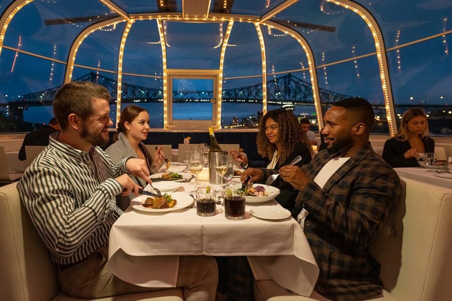 Montreal: Bateau-Mouche Cruise with A La Carte Dinner Option - What the $61 ticket really buys you