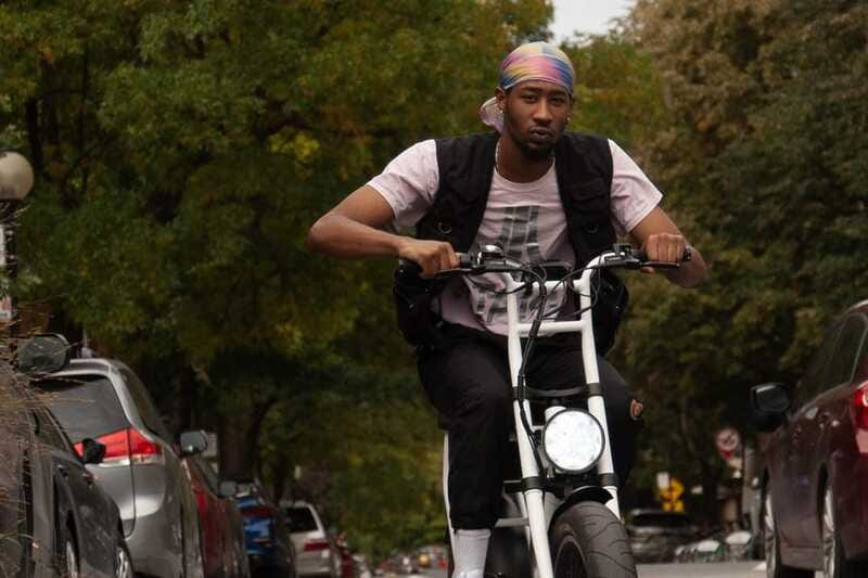 Montreal: E-Bike Sightseeing Tour - Physical requirements and comfort