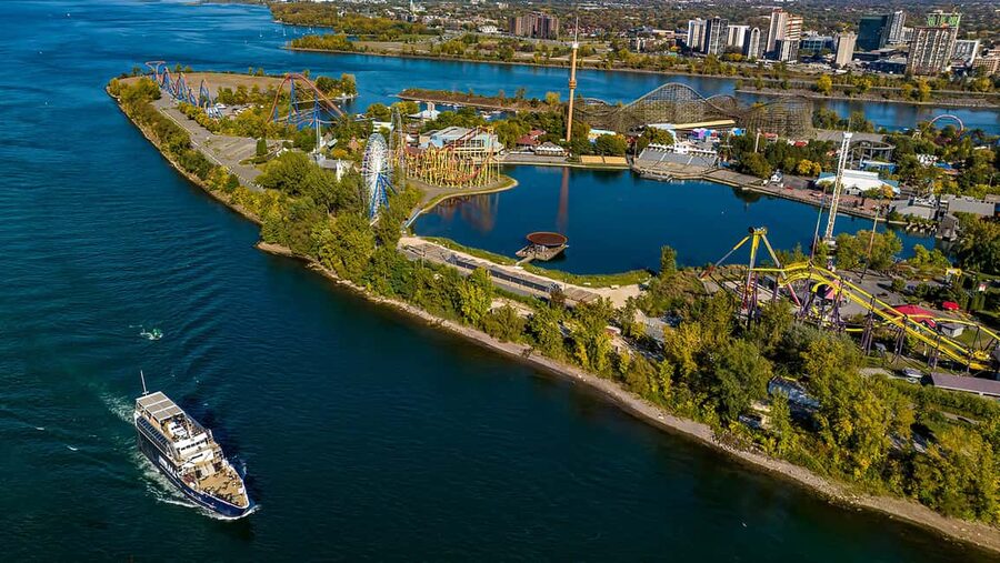 Montréal: Guided Sightseeing River Cruise - Five things to know before you board