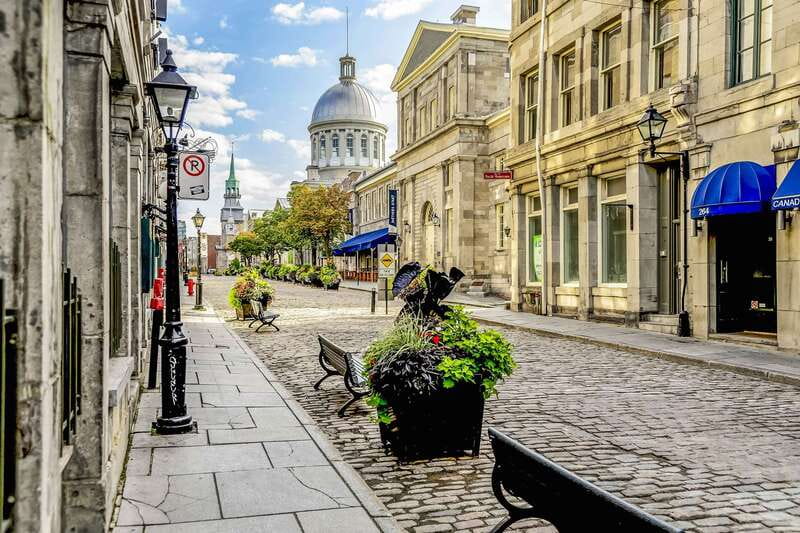 Montreal: Hop-On Hop-Off Double-Decker Bus Tour - Chinatown, the Village, and the Latin Quarter