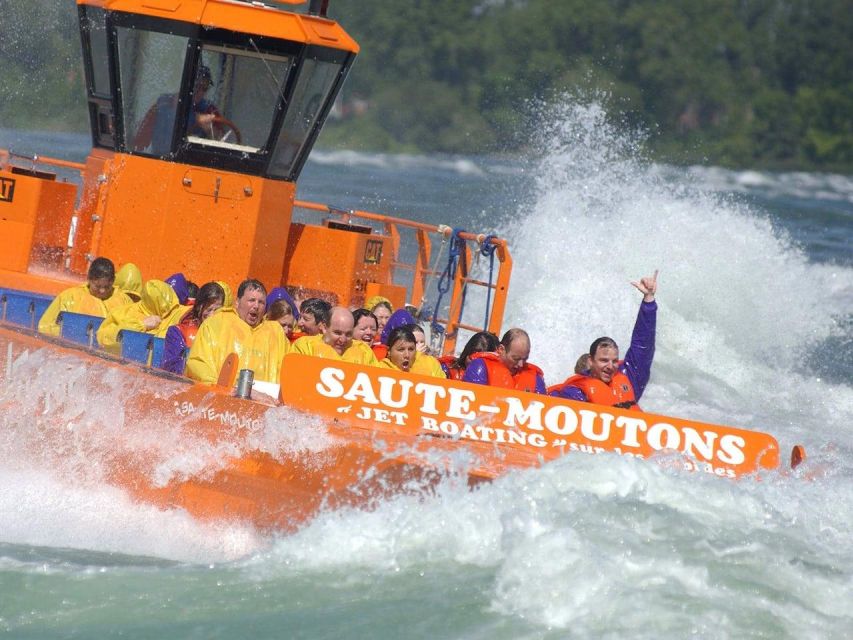 Montreal: Jet Boating on the Lachine Rapids - Guides who make the ride work