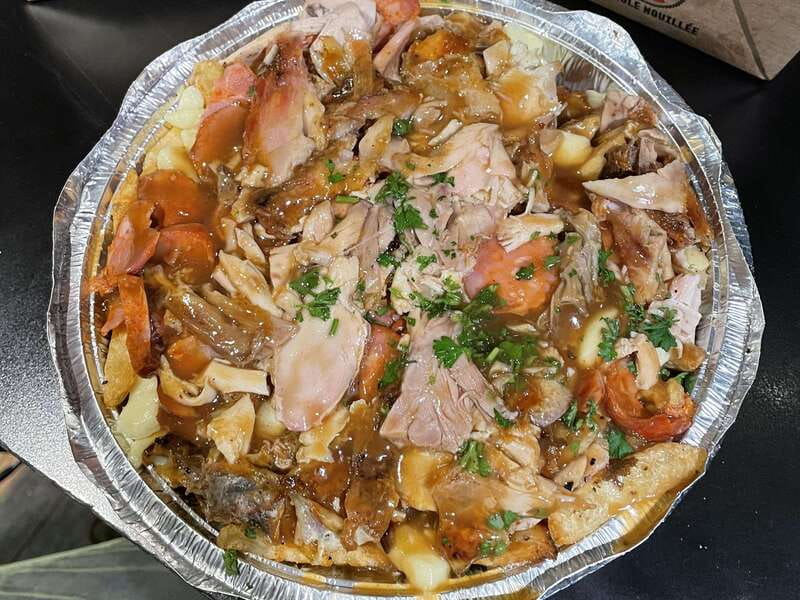 Montréal: Mile End Foodie Tour with Tasting - What the three-hour walk feels like