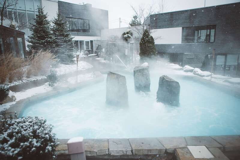 Montreal: Nordic Spa Thermal Experience - The best seasons and times to visit