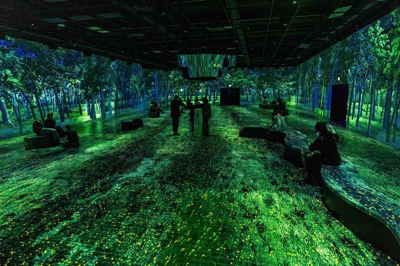 Montreal: OASIS Immersion Entry Ticket - AMPLIFIED turns rock music into a visual show