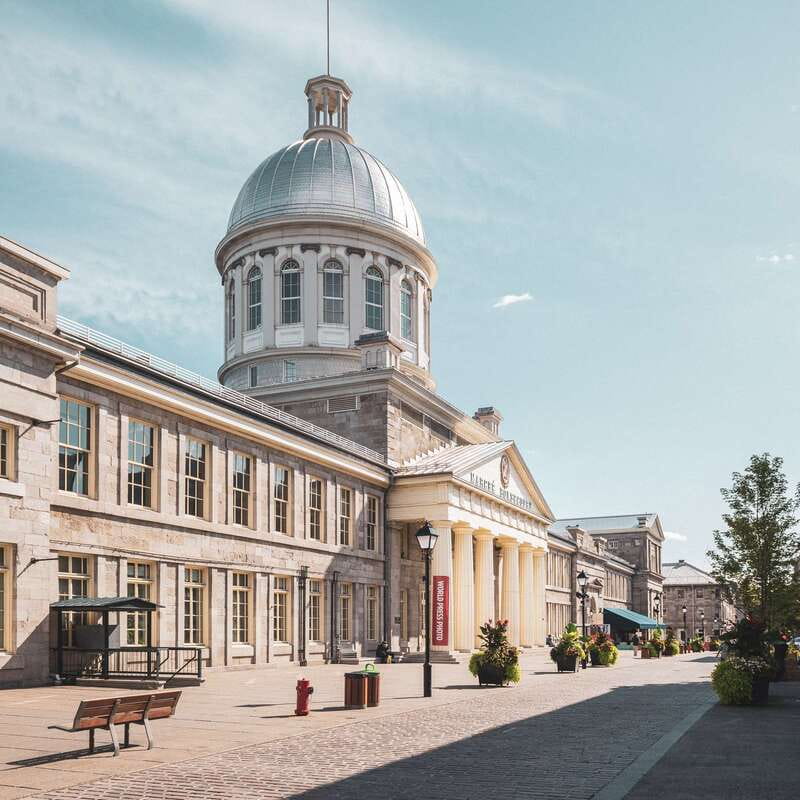 Montreal: Old Montreal Guided Walking Tour - Place d’Armes and the Story of Montreal