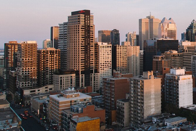 Montreal: Private Walking Tour with a Local - Starting at the Montreal Museum of Fine Arts