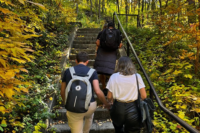 Montreal's Mount Royal Tour - The Chalet, the cross, and the story of Montreal