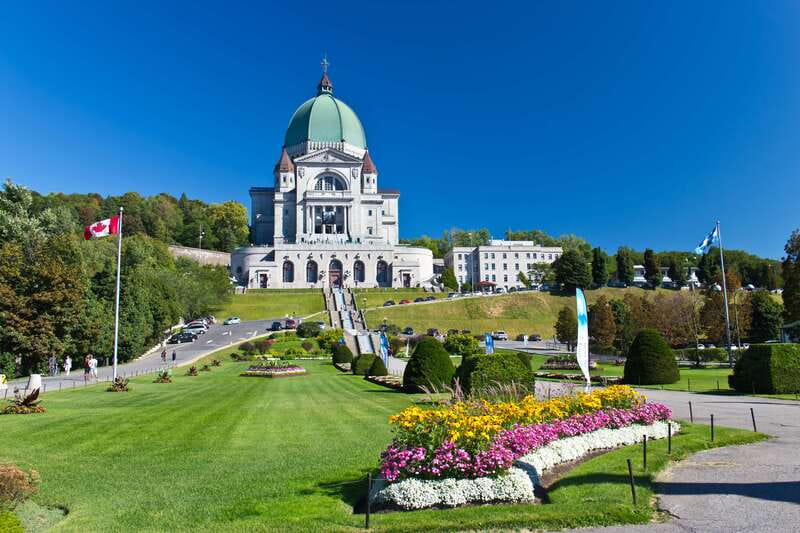 Montreal: Small Group Tour with River Cruise and Notre Dame - Key points to know before booking