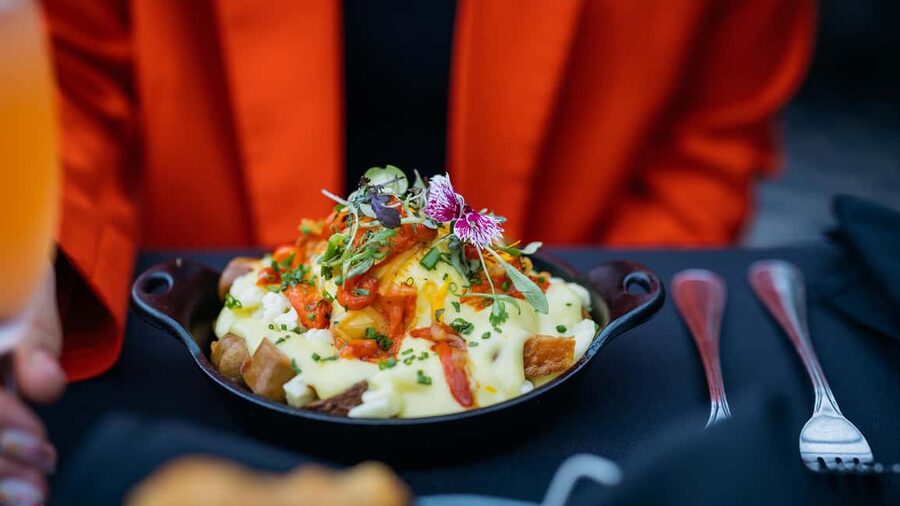 Montréal: Weekend River Brunch Cruise - The First Hour: Brunch In The Old Port