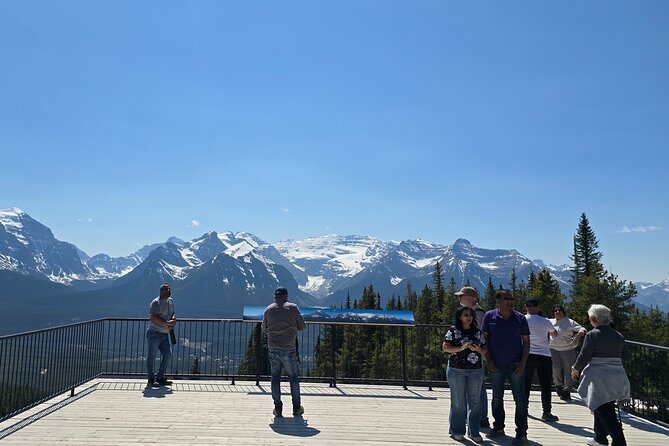 Moraine Lake and Lake Louise Half Day Tour - Timing problems and schedule changes