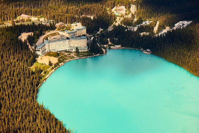 Moraine Lake and Lake Louise Tour from Calgary - Canmore - Banff - Banff Avenue, one hour and 15 minutes of free time