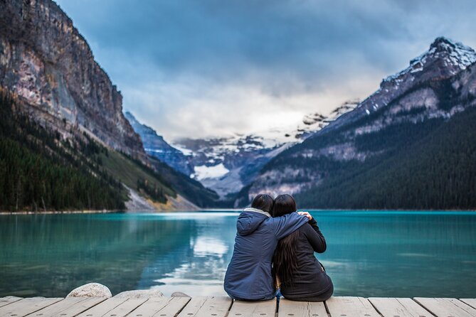 Moraine Lake & Lake Louise Sunset & Wildlife Adventure - The drive to Moraine Lake and the first hour of golden light