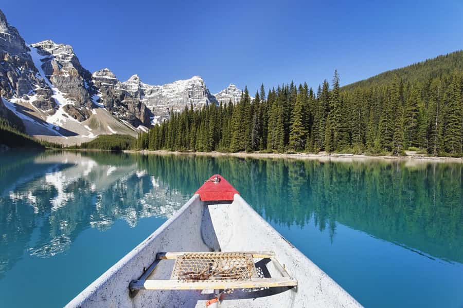 Moraine Lake Louise Emerald Johnston Canyon Banff Yoho Tour - Key points at a glance