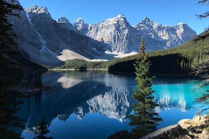 Moraine Lake & Louise - Morning or Sunset Tour from Banff/Canmore - Why this tour makes sense in Banff