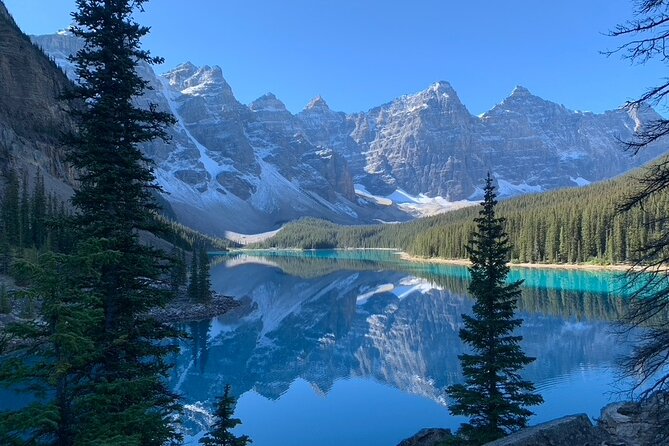Moraine Lake Sunrise or Daytime shared tour w/ Lake Louise option - Sunrise at Moraine Lake and the Rockpile