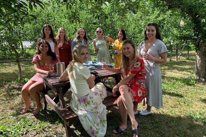 Naramata Full Day Lunch Wine Tour- Incl. Tasting Fees & Gratuity! - Key details to know before you book