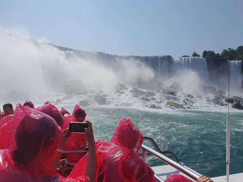 Niagara Falls Boat Cruise with Historical Walking Tour - Nikola Tesla’s connection to the falls