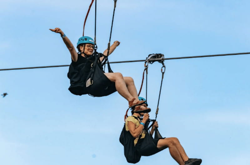 Niagara Falls, Canada: Early Bird Zip Line to The Falls - Gliding 670 metres past the American Falls