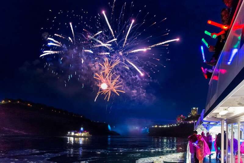 Niagara Falls, Canada: Evening Fireworks Cruise - Why Niagara Falls looks different after dark
