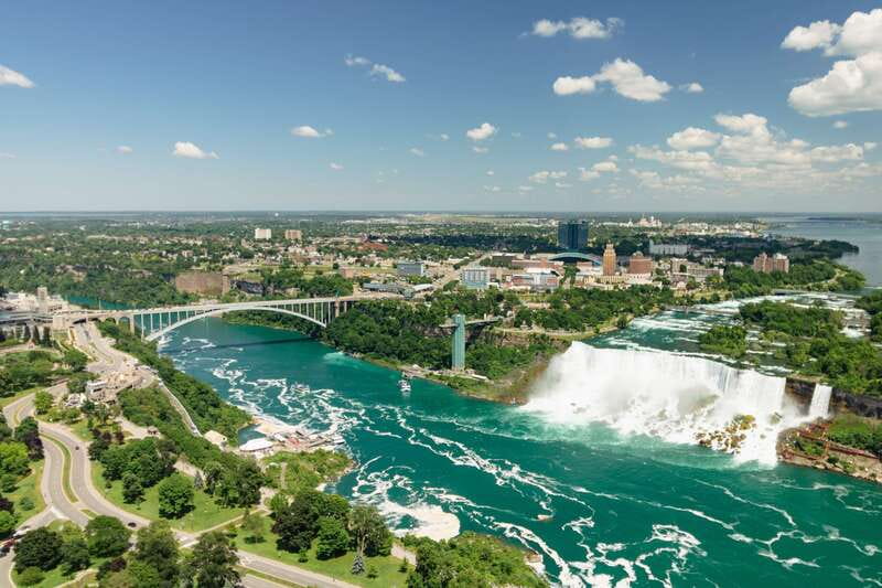 Niagara Falls, Canada: Skylon Tower Observation Deck Ticket - Shops and family activities at the base