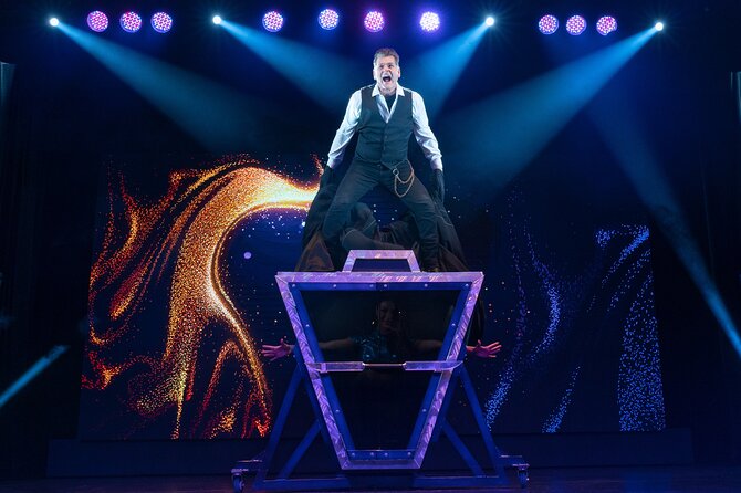 Niagara Falls, Canada: Wild Magic Show Ticket - Food, drinks, and the Magic Shop