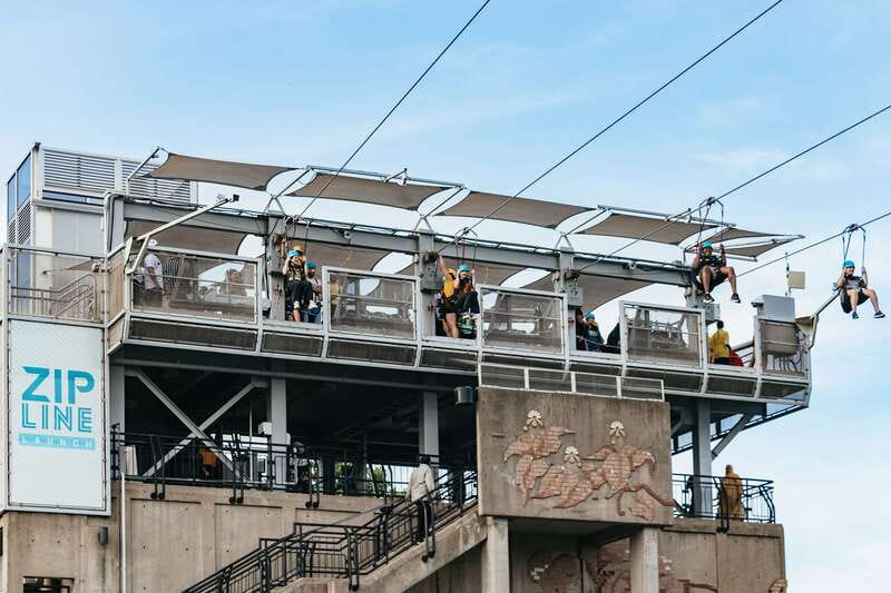 Niagara Falls, Canada: Zipline to The Falls - Who will enjoy this most?