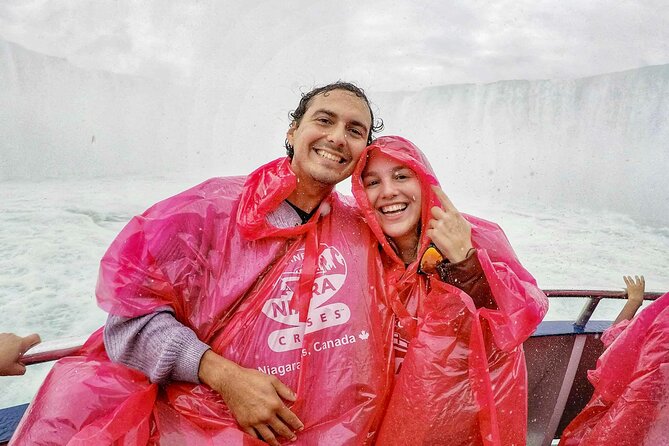 Niagara Falls Day Tour, Boat Cruise and Journey Behind the Falls - The first sight of Niagara Falls