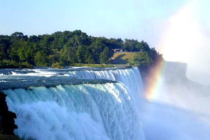 Niagara Falls Day Tour Includes Boat Cruise, Winery Stop & Lunch - The Seasonal Boat Cruise Is the Big Thrill