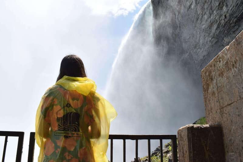 Niagara Falls from Toronto: Skip-the-Line Boat, Tower & JBF - Five useful facts before you book