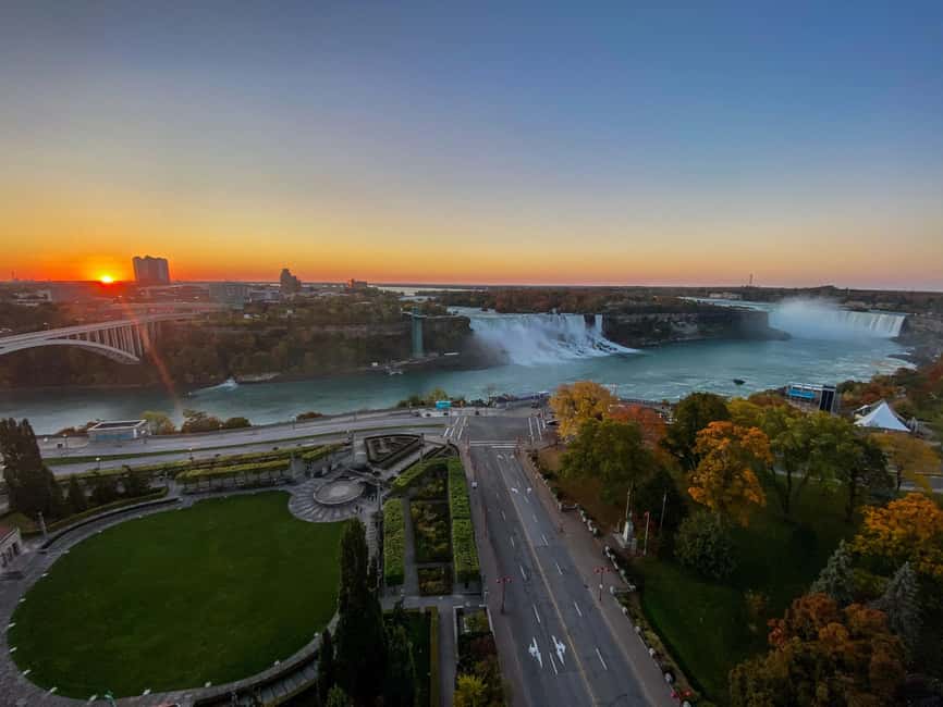 Niagara Falls from Toronto: Skip-the-Line Boat, Tower & JBF - What the guides add to the day