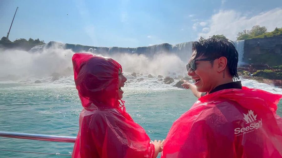 Niagara Falls: Premium Tour, Boat & Journey Behind the Falls - Old Scow and the story behind the river
