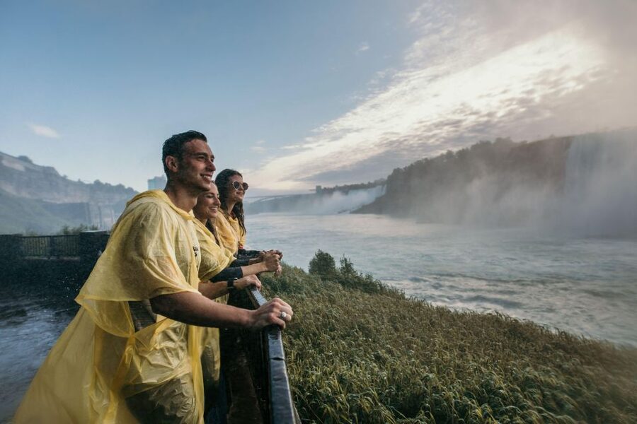 Niagara Falls Scenic Day Tour from Toronto Airport Pickup - Five things to know before booking