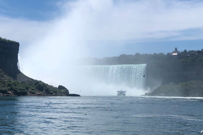 Niagara Falls VIP Private SUV Tour: Helicopter & Boat included - Lunch at the Sheraton Fallsview Hotel