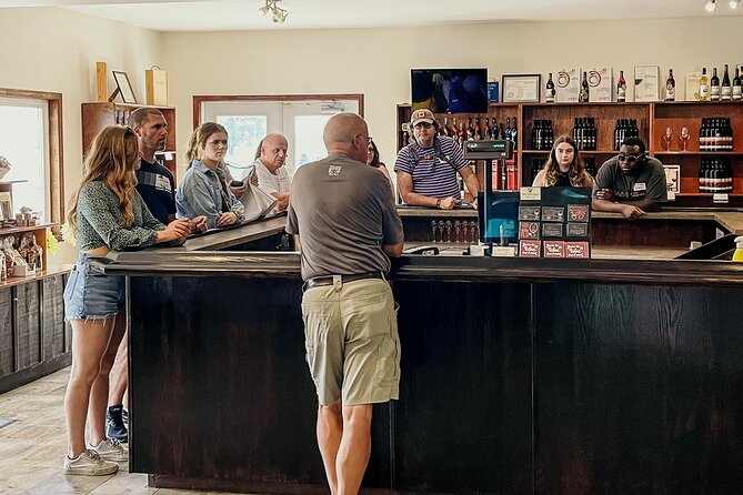 Niagara-on-the-Lake Cycle and Wine-Tasting Tour with Optional Lunch - Weather, Safety, and Practical Planning