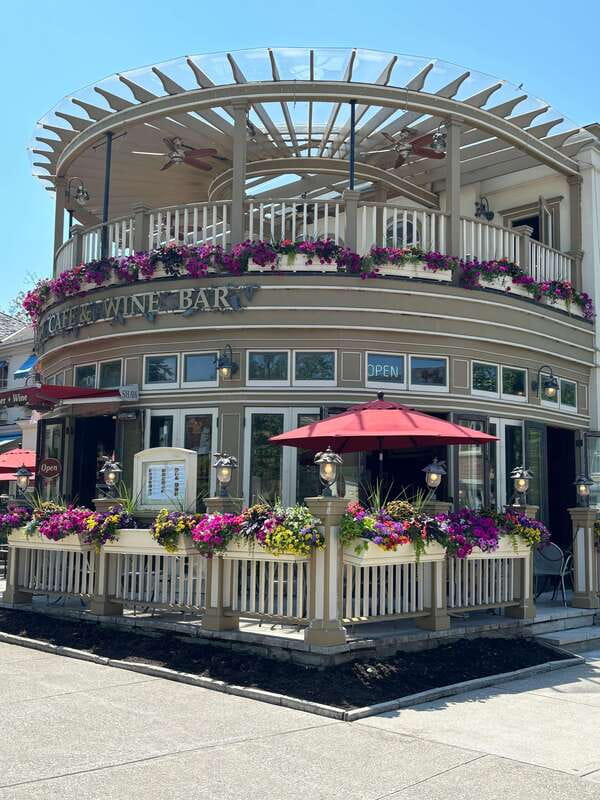 Niagara-on-the-Lake: Guided Walking Tour - Why this Niagara-on-the-Lake walk works well