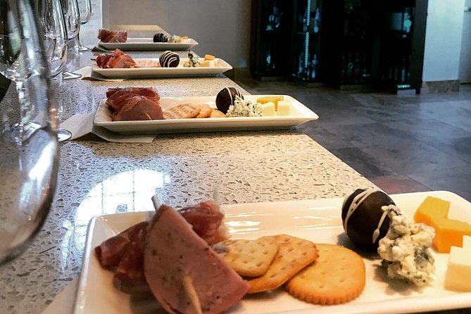 Niagara-On-The-Lake Guided Wine and Charcuterie Full-Day Tour - Practical tips for a smoother day