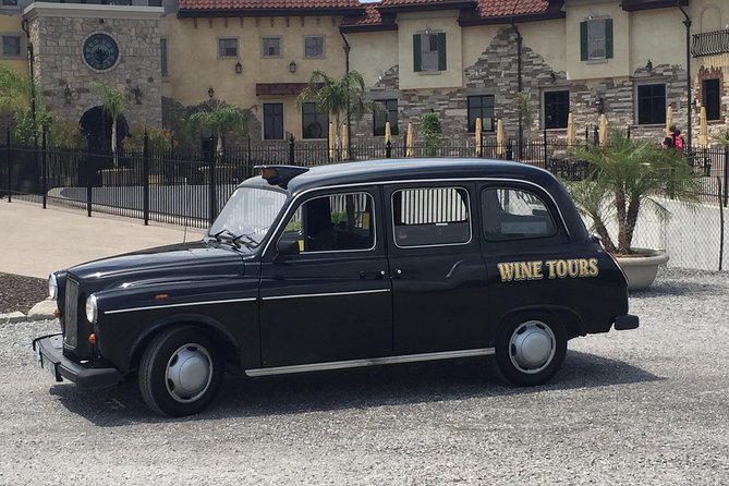 Niagara-on-the-Lake Wine Tour with Lunch -Private Tour in Classic English Cab - Reif Estate starts with a structured tasting