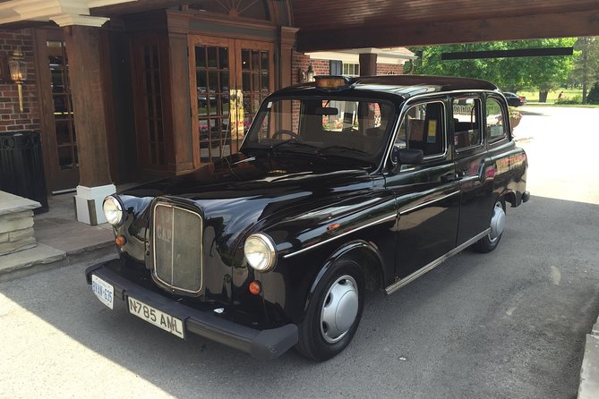 Niagara-on-the-Lake Wine Tour with Lunch -Private Tour in Classic English Cab - The guides are a major part of the value