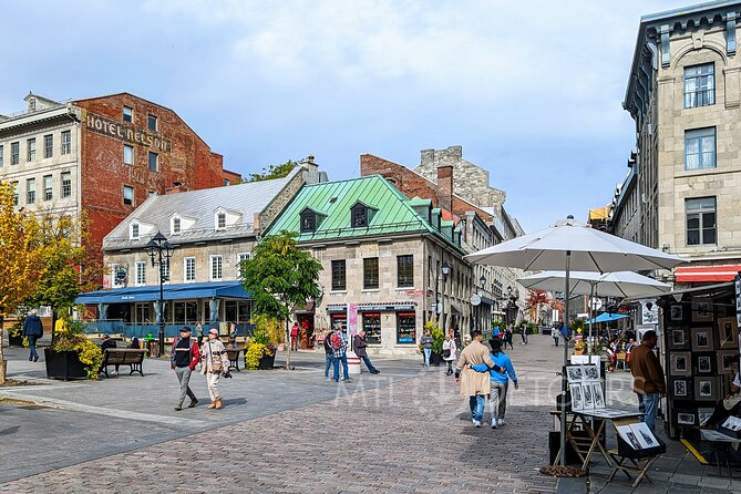 Old Montreal Small-Group Walking Tour | Max 10 | by MTL Detours - Why a small Old Montreal tour helps