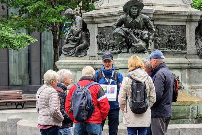 Old Montreal Small-Group Walking Tour | Max 10 | by MTL Detours - Rue Saint-Paul and the pleasure of walking slowly