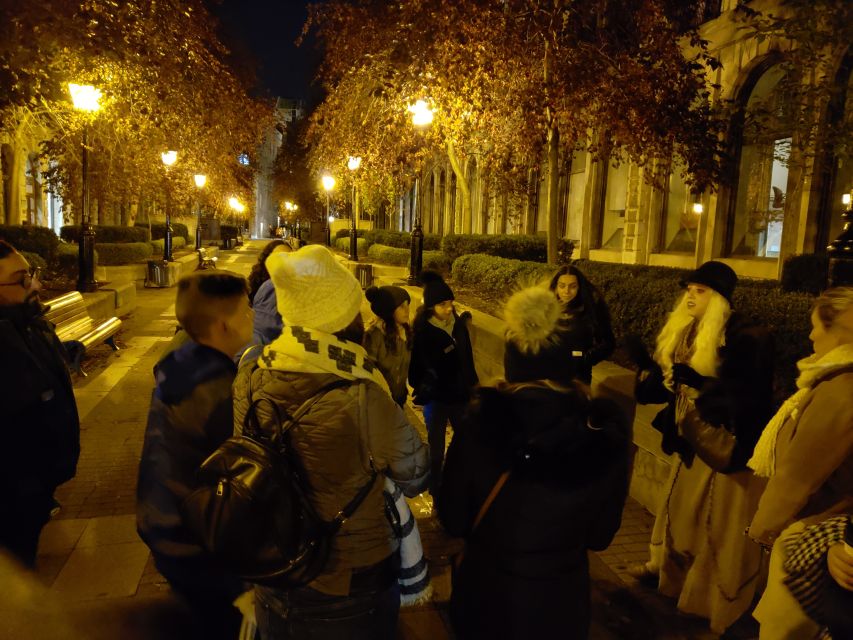 Old Montreal: Traditional Ghost Walk of the Haunted City - Who should book the Old Montreal ghost walk?