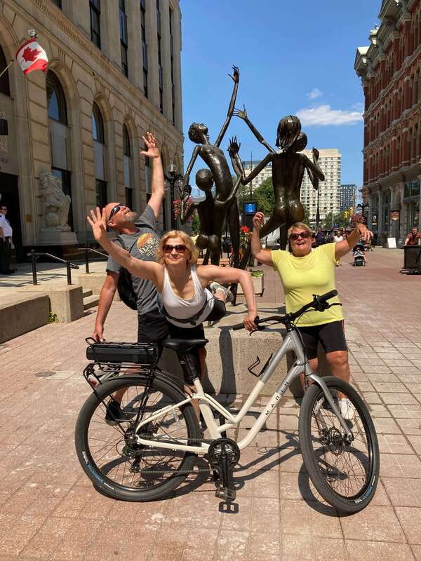 Ottawa: 2 or 3.5-Hour Guided Bike Tour with a Local Guide - Why a bike is the smart way to see Ottawa