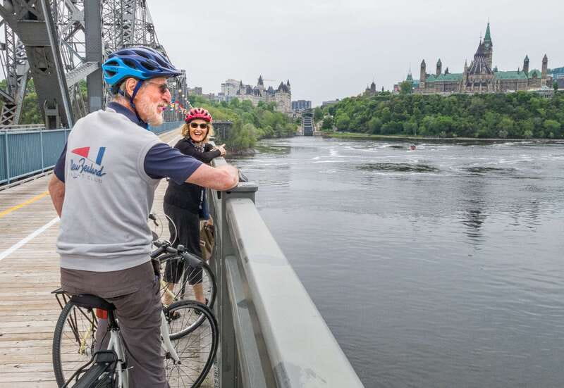 Ottawa: 4 or 8-Hour Bike Rental with Self-Guided Tour - Key points at a glance