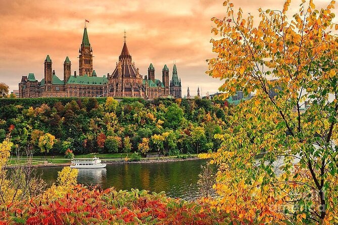 Ottawa Boat Cruise - Paul's Boat Line - What the Paul’s Boat Line cruise is really like