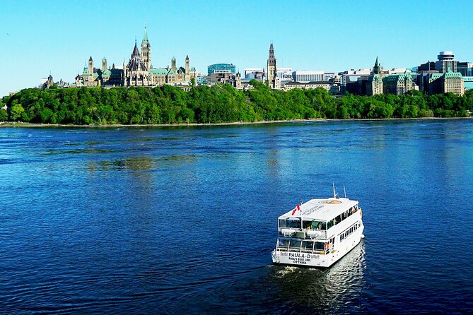 Ottawa Boat Cruise - Paul's Boat Line - Rockville Park and the changing scenery
