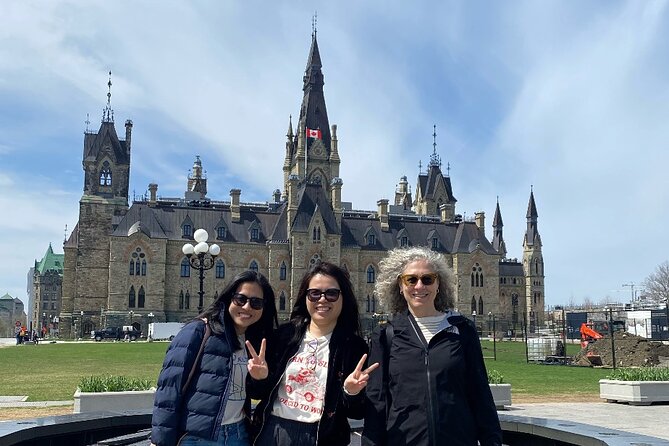 Ottawa City Highlights 3 Hour Walking Tour | Gratuity-Based - River views and Major’s Hill Park