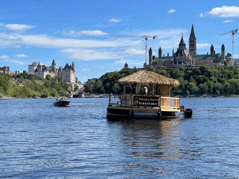Ottawa: Floating Tiki Bar Cruise on the Ottawa River - The 90-minute cruise along the Ottawa River