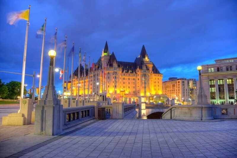 Ottawa: Private Custom Tour with a Local Guide - Weather, pace, and accessibility